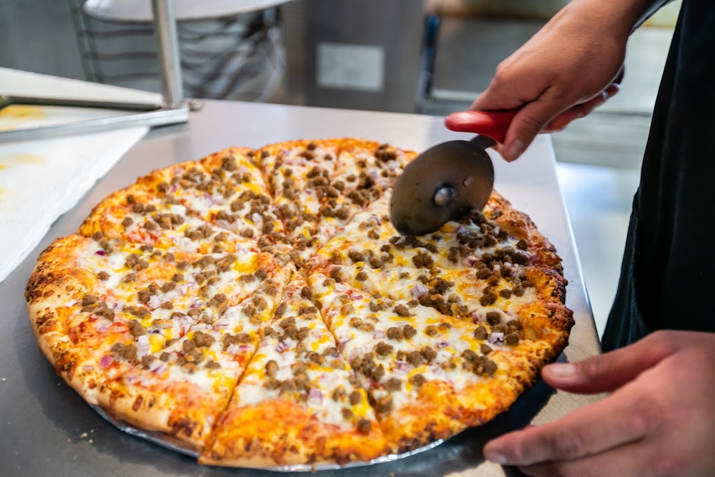 Pizza Edge | meal delivery | Dilkon Shopping Center, US-60, Winslow, AZ 86047, USA | 9286573717 OR +1 928-657-3717