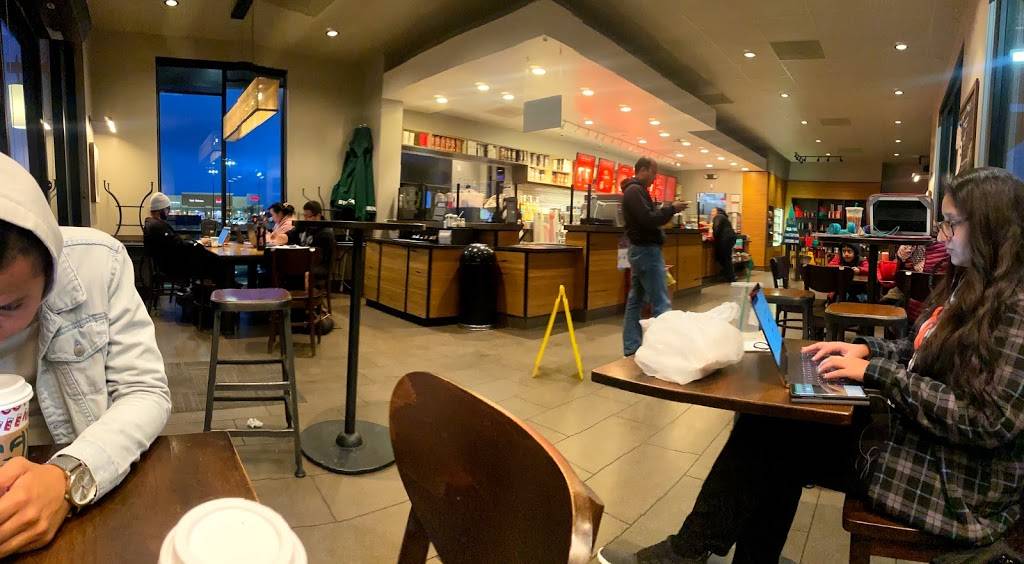 Starbucks | cafe | 14025 W Whitesbridge Ave, Kerman, CA 93630, USA | 5594179065 OR +1 559-417-9065
