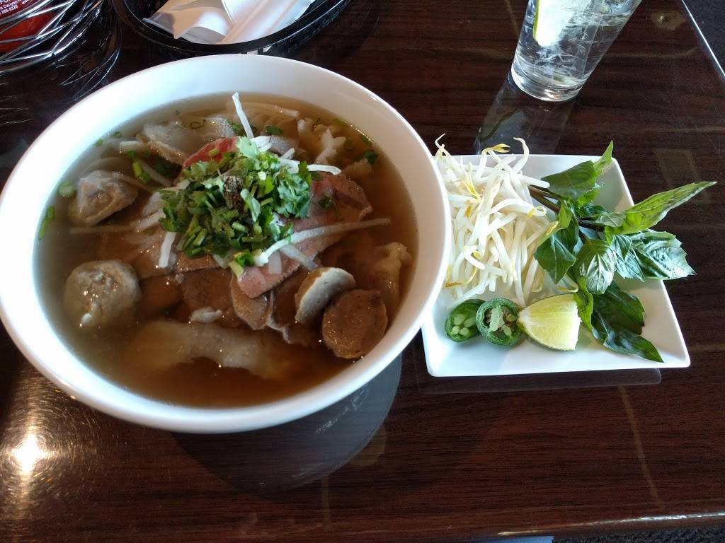 Pho 68 | restaurant | 589 New Park Ave, West Hartford, CT 06110, USA | 8604617069 OR +1 860-461-7069