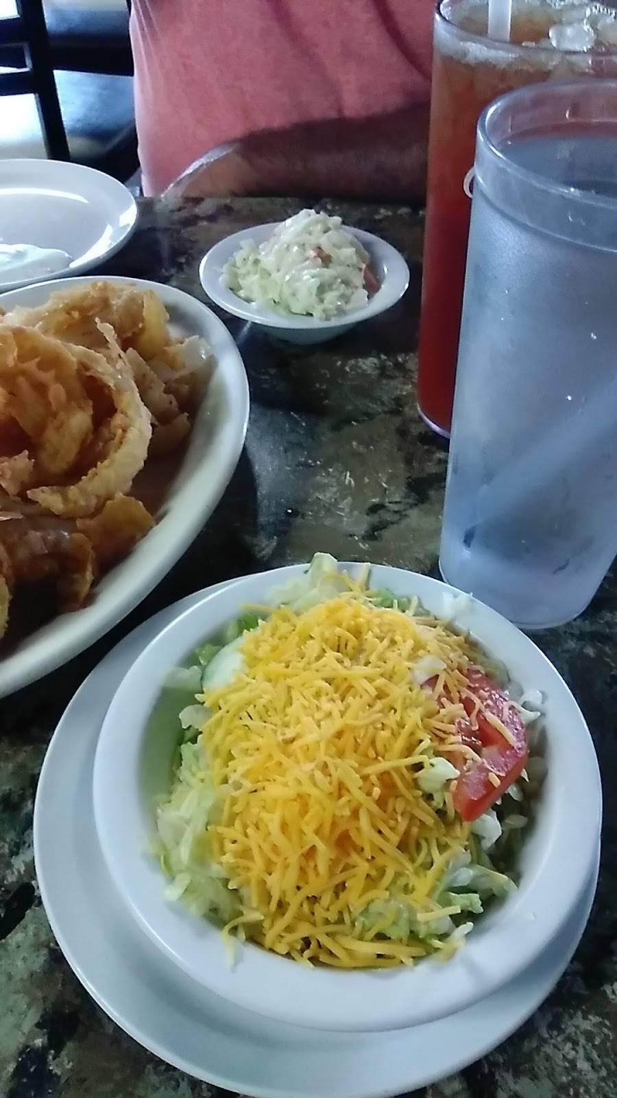 C P Deli | restaurant | 3707 Crill Ave, Palatka, FL 32177, USA | 3863281199 OR +1 386-328-1199