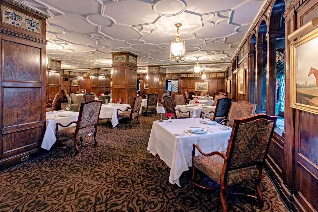 English Grill | restaurant | 335 W Broadway, Louisville, KY 40202, USA | 5025831234 OR +1 502-583-1234