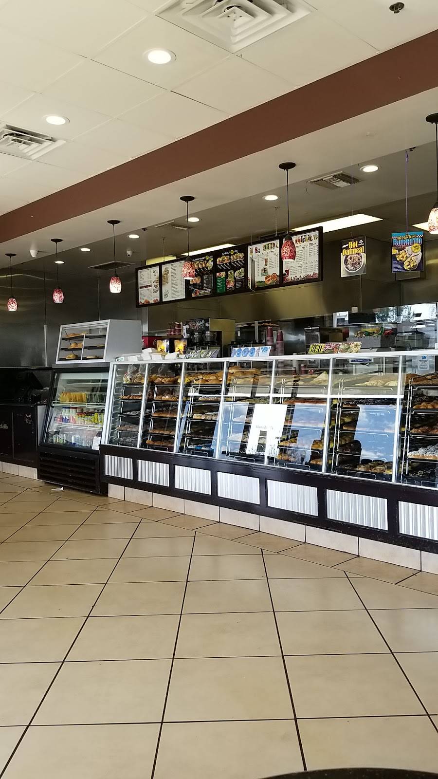 Winchells Donut House | cafe | 1457 Florence Ave, Los Angeles, CA 90001, USA | 3232773255 OR +1 323-277-3255