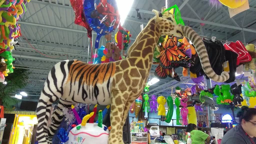 Treasure Island Fun Center | restaurant | 7770 Seminole Blvd, Seminole, FL 33772, USA | 7273919105 OR +1 727-391-9105