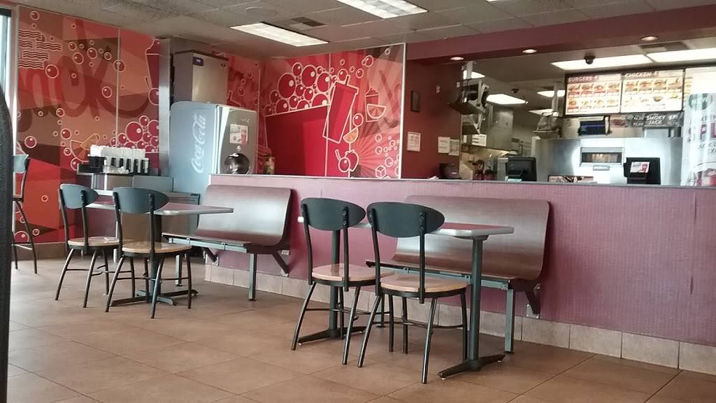 Jack in the Box | restaurant | 18525 Vía Princessa, Santa Clarita, CA 91387, USA | 6612510017 OR +1 661-251-0017