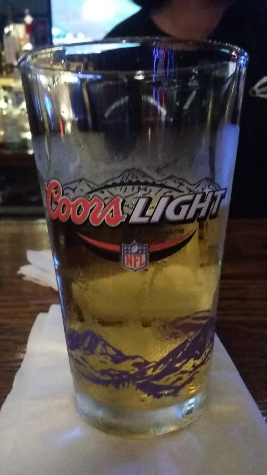 Bennys Place | restaurant | 2549 Glenwood Lansing Rd, Lynwood, IL 60411, USA | 7084744348 OR +1 708-474-4348