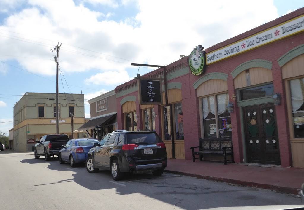 La Fuente Restaurant | restaurant | 214 E Main St, Florence, TX 76527, USA | 2547932870 OR +1 254-793-2870