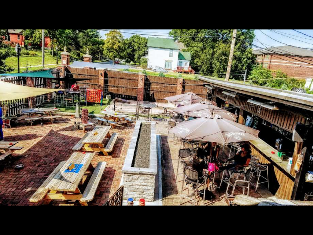 Brick House KC | restaurant | 400 E 31st St, Kansas City, MO 64108, USA | 8162553912 OR +1 816-255-3912