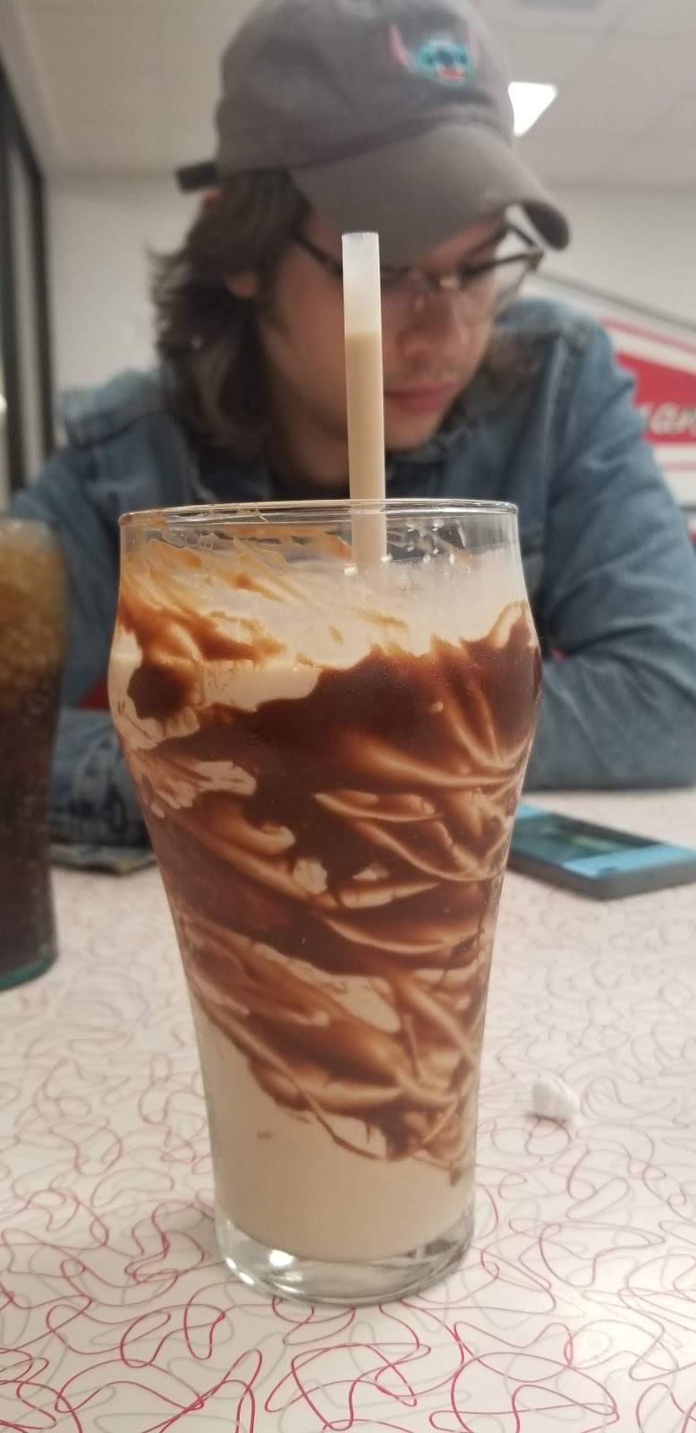 Original Dearmans Soda Shop | restaurant | 7633 Jefferson Hwy, Baton Rouge, LA 70809, USA | 2259241391 OR +1 225-924-1391