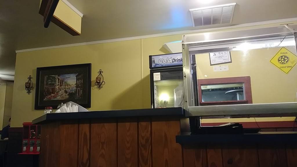 Garland Pizza | restaurant | 103 S Ingold Ave, Garland, NC 28441, USA | 9105291777 OR +1 910-529-1777