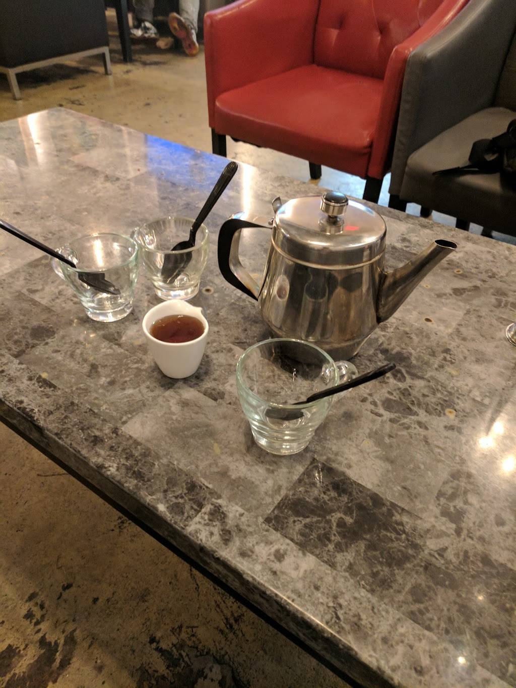 Cedars Restaurant & Chicha Lounge | cafe | 8625 Lee Hwy, Fairfax, VA 22031, USA | 7032044547 OR +1 703-204-4547