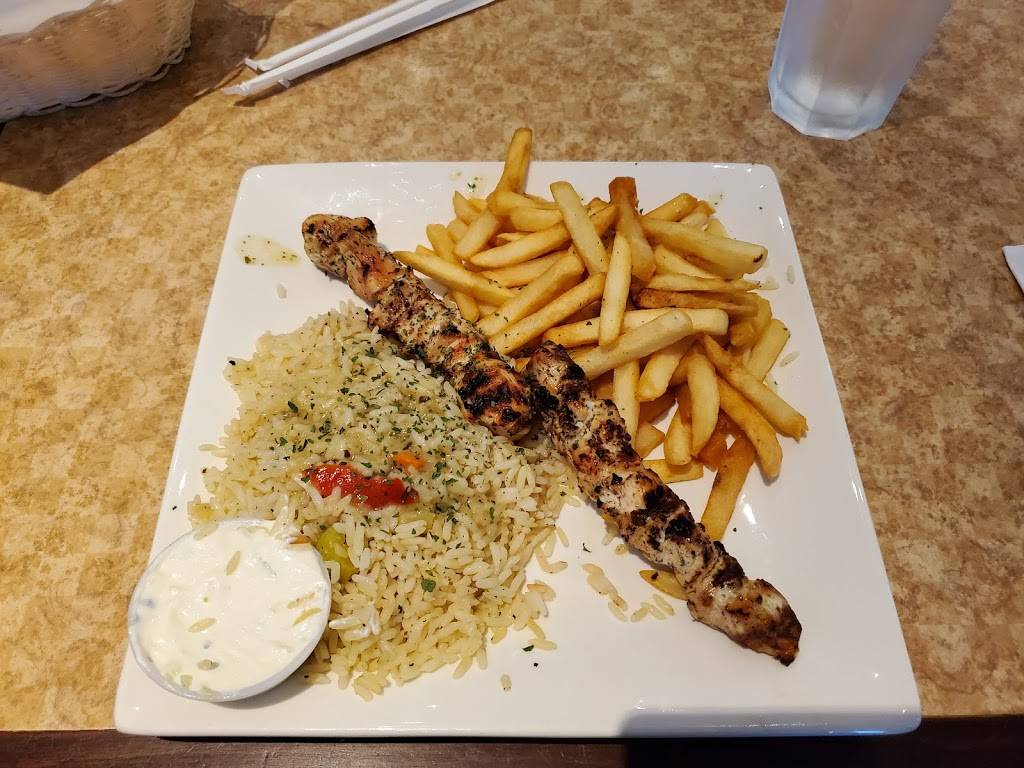 Louis Kouzina | restaurant | 9255 Woodbine Ave, Markham, ON L6C 1Y9, Canada | 9058876464 OR +1 905-887-6464