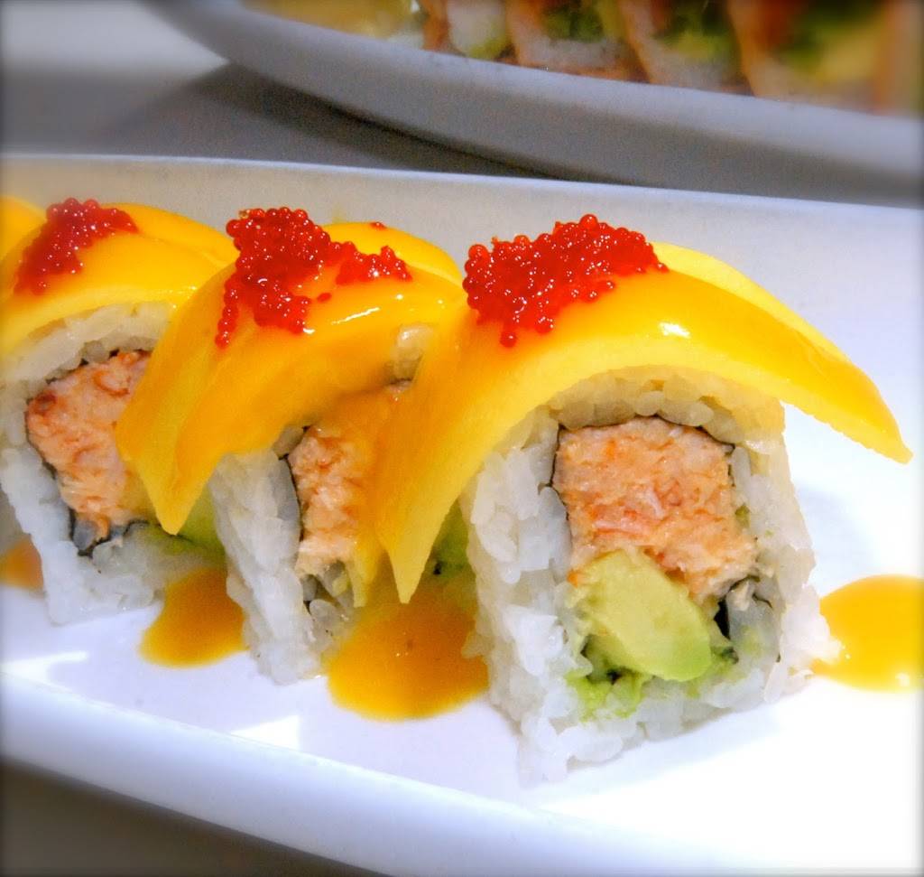 Jellyfish | night club | 1009 N Rush St, Chicago, IL 60611, USA | 3126603111 OR +1 312-660-3111