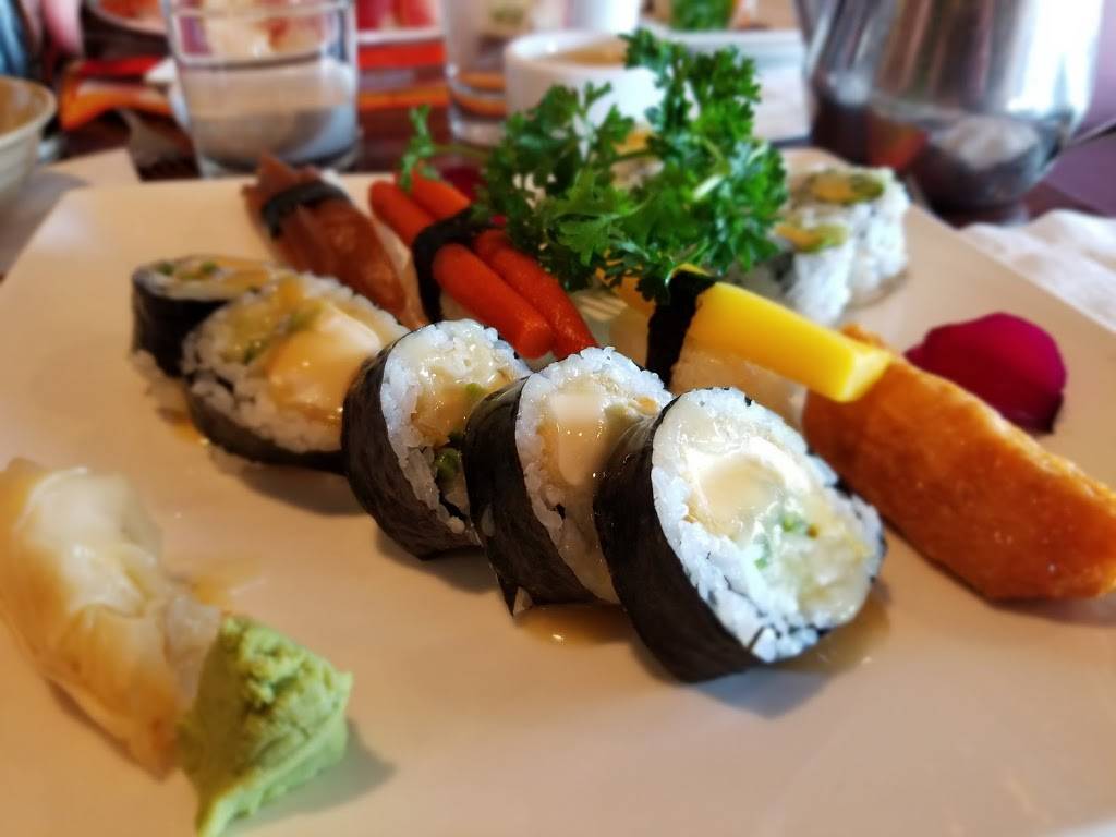 Ginger Garden | restaurant | 351 Northampton Rd, Amherst, MA 01002, USA | 4132566666 OR +1 413-256-6666