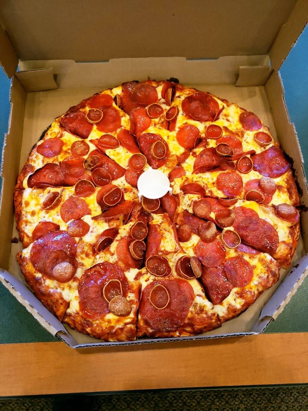 Round Table Pizza | meal delivery | 716 Contra Costa Blvd, Pleasant Hill, CA 94523, USA | 9257983355 OR +1 925-798-3355