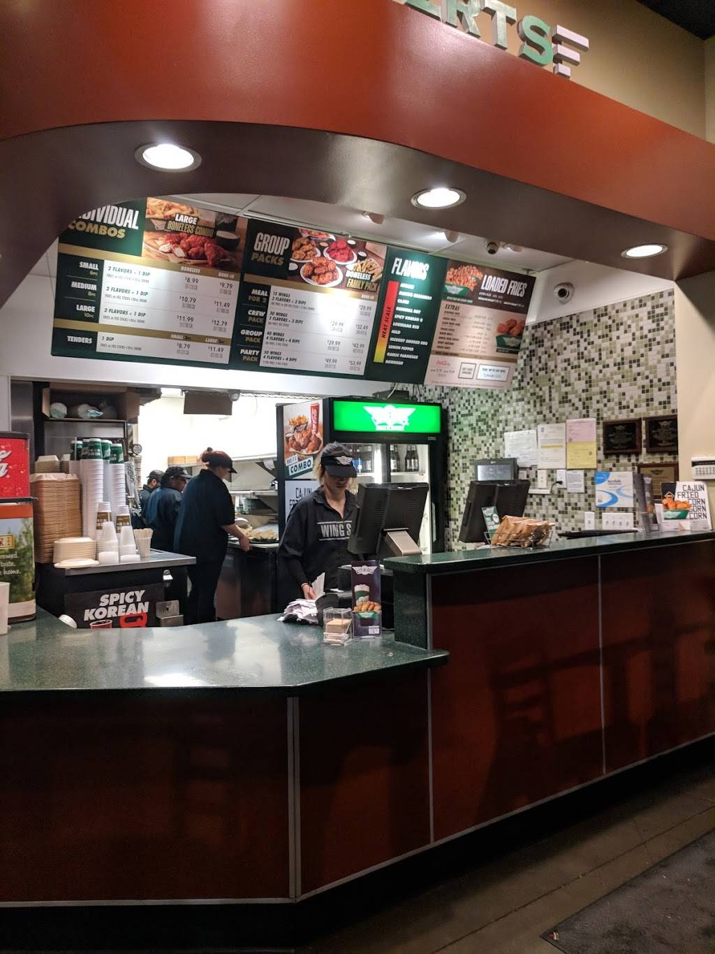 Wingstop | meal delivery | 3106 Geer Rd, Turlock, CA 95382, USA | 2096689464 OR +1 209-668-9464