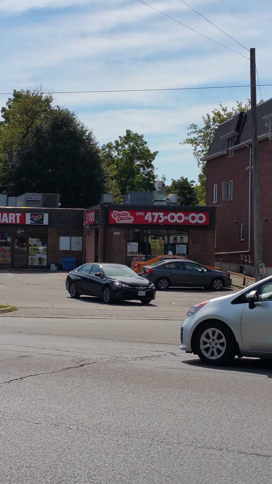 Double Double Pizza & Chicken | restaurant | 332 Wharncliffe Rd N, London, ON N6G 1E1, Canada | 5194730000 OR +1 519-473-0000