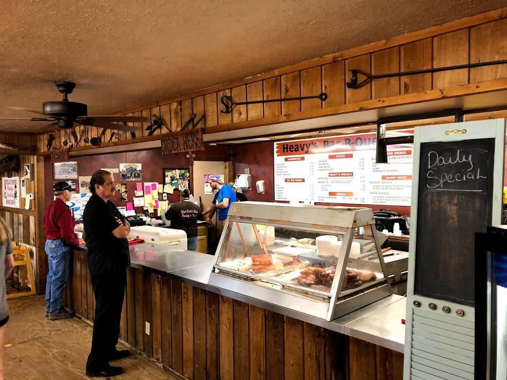Heavys Bar B Que | restaurant | 1301 19th St, Hondo, TX 78861, USA | 8304264445 OR +1 830-426-4445