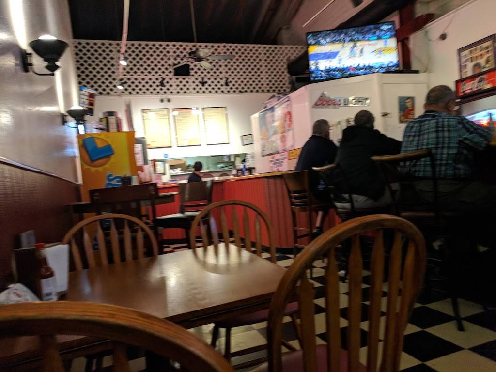 Pizza Barn | restaurant | 2021 Foothill Blvd, La Verne, CA 91750, USA | 9093925555 OR +1 909-392-5555