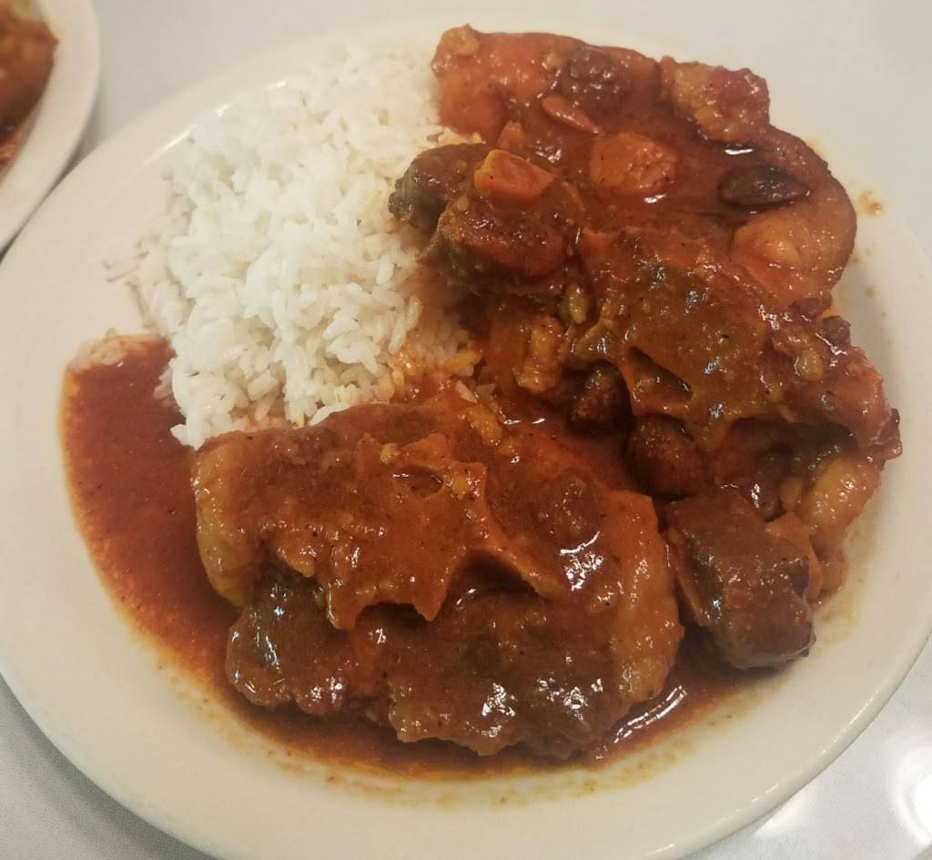Lo Nuestro Dominican Restaurant | restaurant | 260 Central Ave, Albany, NY 12206, USA | 5182750348 OR +1 518-275-0348