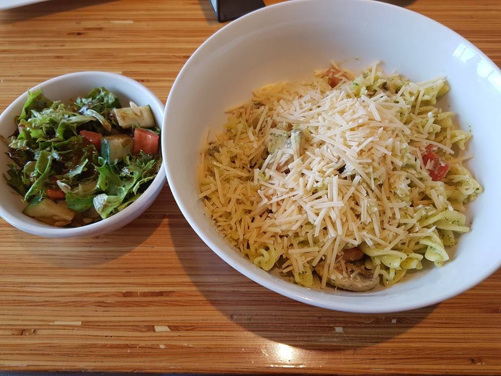Noodles and Company | restaurant | 5265 E 82nd St, Indianapolis, IN 46250, USA | 3175789700 OR +1 317-578-9700