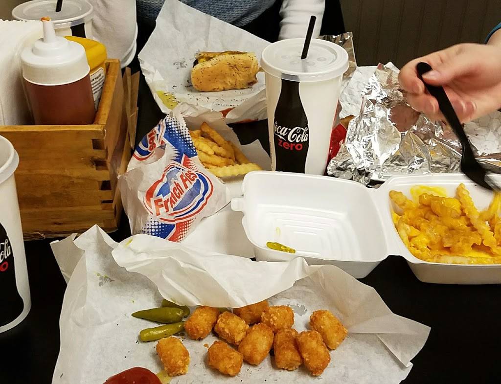 The Hot Dog Company | meal takeaway | 76 South La Grange Road, La Grange, IL 60525, USA | 7084697096 OR +1 708-469-7096