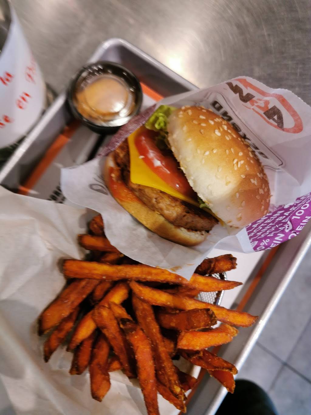 A&W Canada | restaurant | 181 Boul Sir-Wilfrid-Laurier, Saint-Basile-le-Grand, QC J3N 1M2, Canada | 5798838475 OR +1 579-883-8475