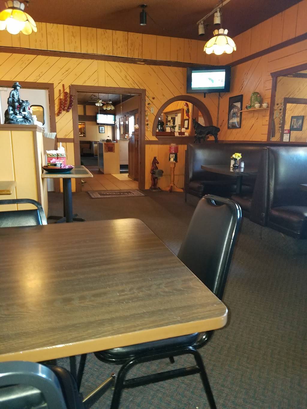 El Pueblito Restaurant | restaurant | 1437 Tollhouse Rd, Clovis, CA 93611, USA | 5592982068 OR +1 559-298-2068