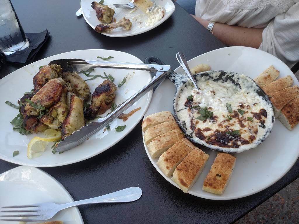 SLYCE coal fired pizza company | restaurant | 127 N Main St, Wauconda, IL 60084, USA | 8474698840 OR +1 847-469-8840