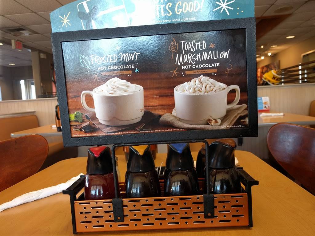 IHOP | restaurant | 2990 Donnell Dr, Forestville, MD 20747, USA | 3019679300 OR +1 301-967-9300