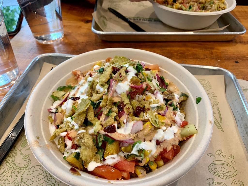 Mucho Burrito Fresh Mexican Grill | restaurant | 594 Hespeler Rd, Cambridge, ON N1R 6J8, Canada | 5197406464 OR +1 519-740-6464