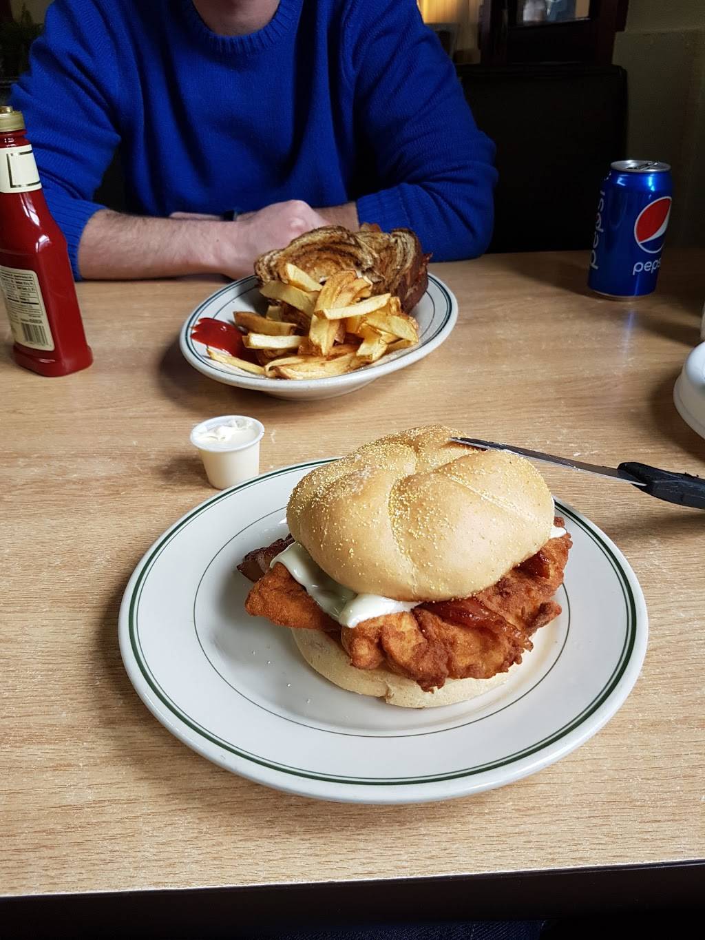 Debs Bristol Diner | restaurant | 1267 Bristol Rd, Bristol, ME 04539, USA | 2075638005 OR +1 207-563-8005