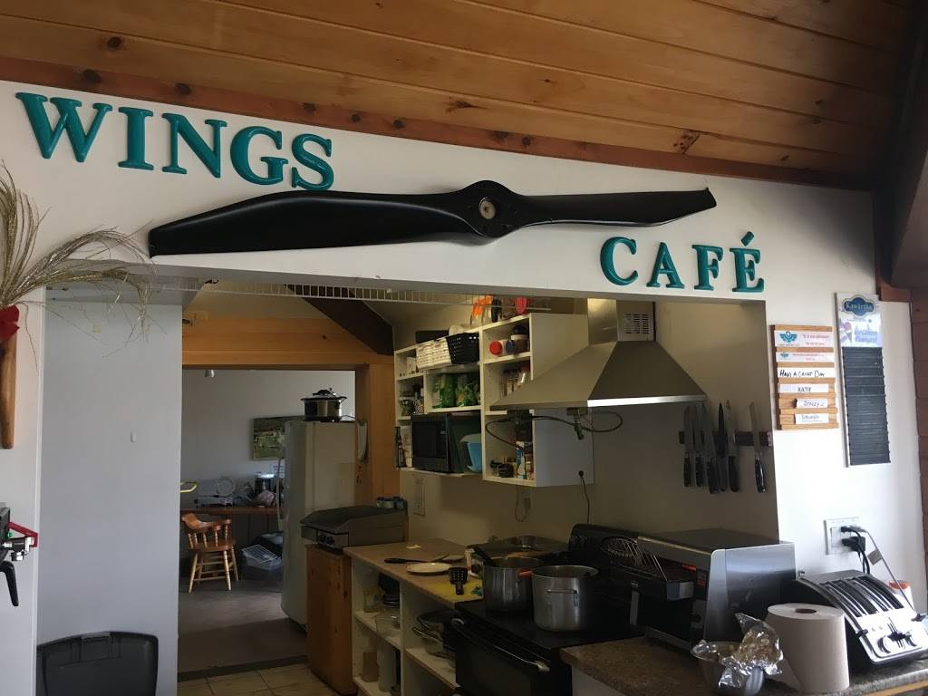 Wings Cafe | restaurant | 97 Airport Rd, Parry Sound, ON P2A 2W8, Canada | 7053782897 OR +1 705-378-2897