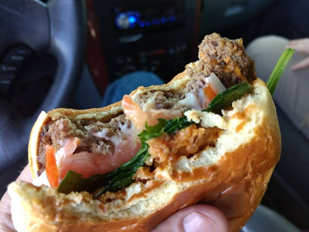 McDonalds | cafe | 4810 Golden Pkwy, Buford, GA 30519, USA | 6784828299 OR +1 678-482-8299