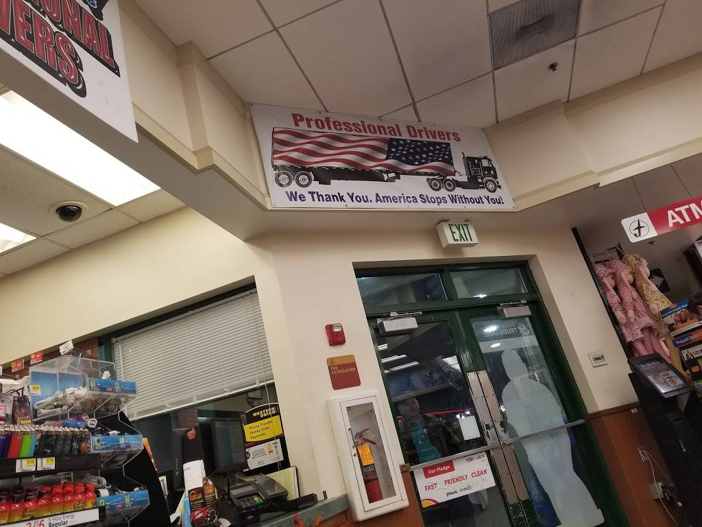 Flying J Travel Center | restaurant | 2226 N Main St, Hubbard, OH 44425, USA | 3305343774 OR +1 330-534-3774