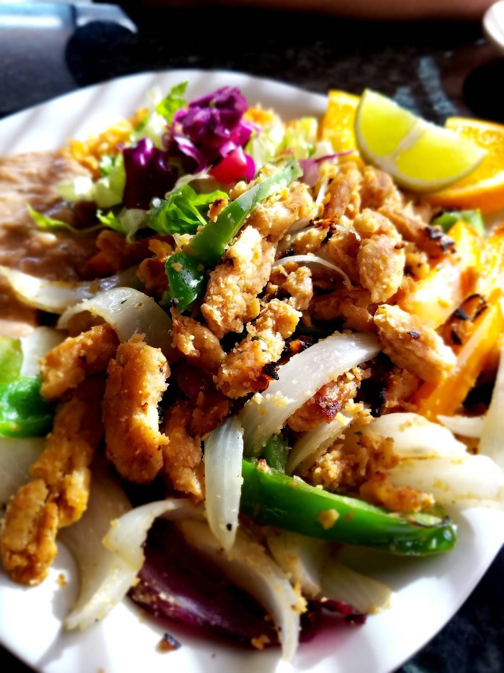 La Charrita Restaurant Mexican & Sea-Food | restaurant | 24225 Main St, Newhall, CA 91321, USA | 6612881204 OR +1 661-288-1204