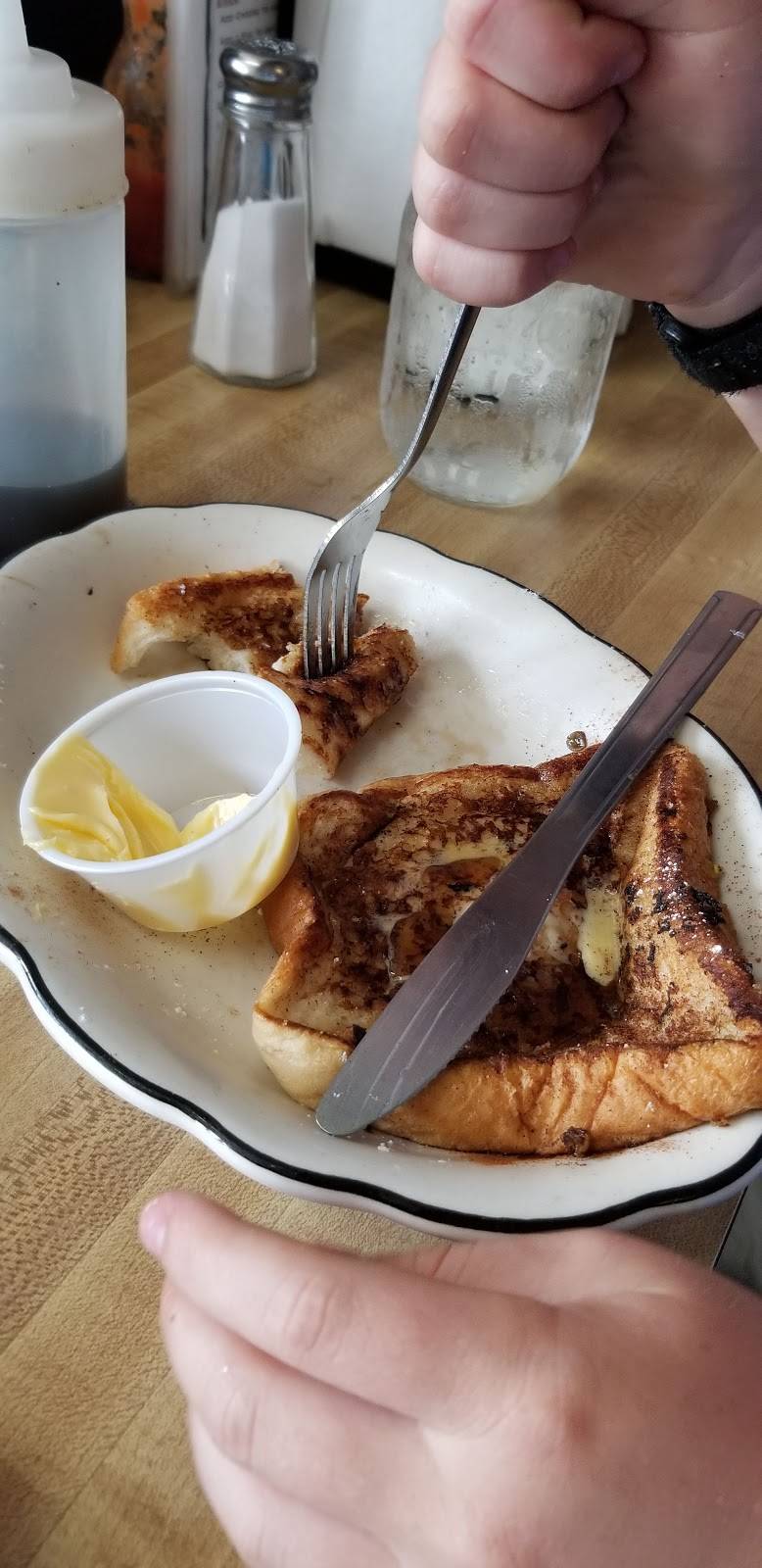 Dragon Babies Diner | restaurant | 452 Oliver St, North Tonawanda, NY 14120, USA | 7163892673 OR +1 716-389-2673