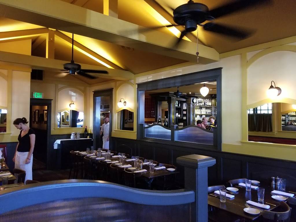 Underwood Bar and Bistro | restaurant | 9113 Graton Rd, Graton, CA 95444, USA | 7078237023 OR +1 707-823-7023