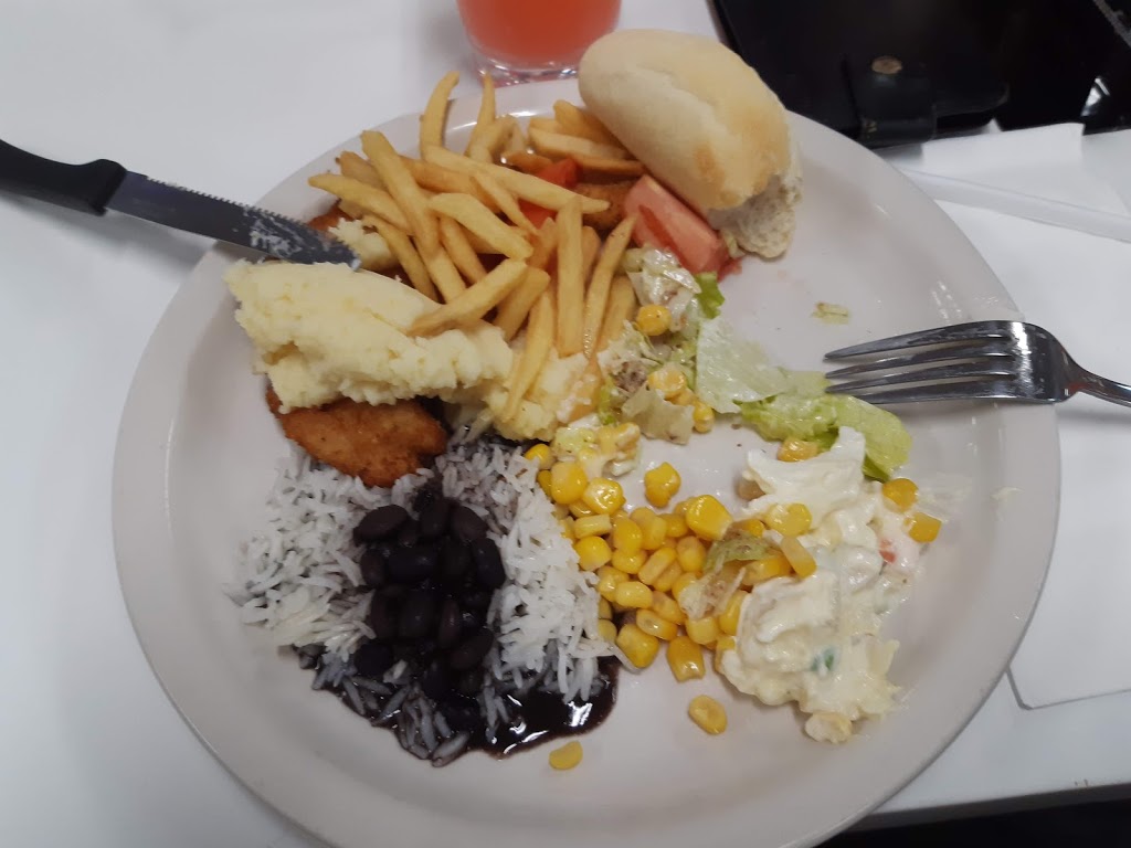 Camillas Restaurant Parking Area | restaurant | 5480 International Dr, Orlando, FL 32819, USA | 4079780332 OR +1 407-978-0332