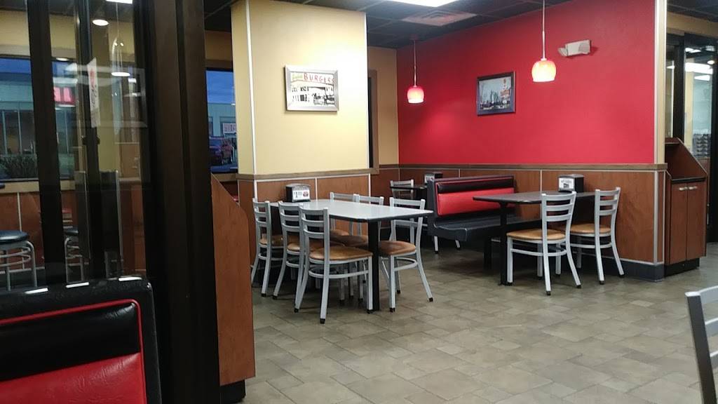 Hardees | restaurant | 2203 Paxton St, Harrisburg, PA 17111, USA | 7172327873 OR +1 717-232-7873