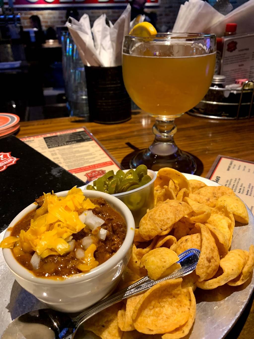 Katy Trail Ice House Outpost | restaurant | 4700 W Park Blvd, Plano, TX 75093, USA | 9725999000 OR +1 972-599-9000