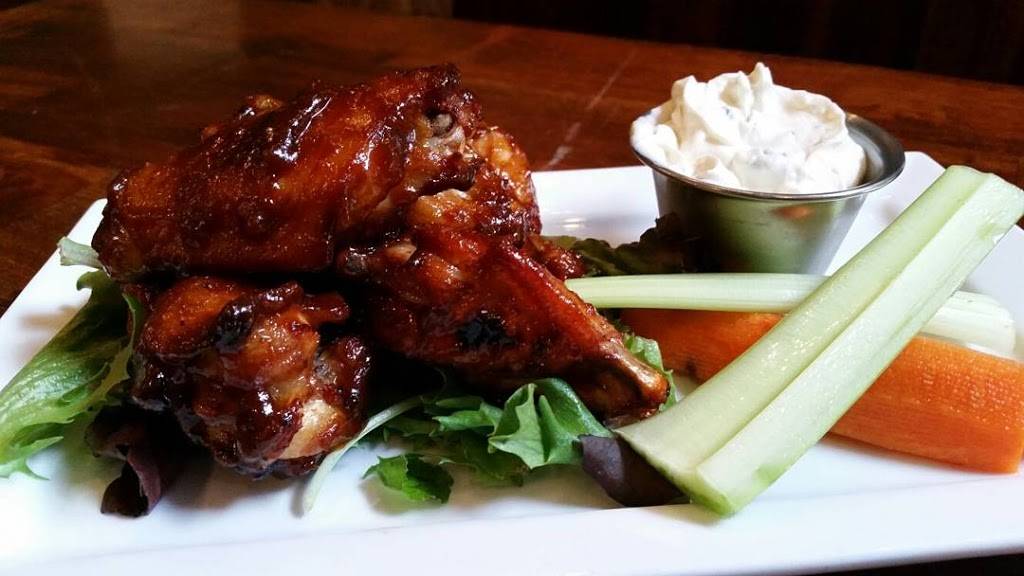 Irish Shannons Pub | restaurant | 41 W Church St, Orlando, FL 32801, USA | 4078661191 OR +1 407-866-1191