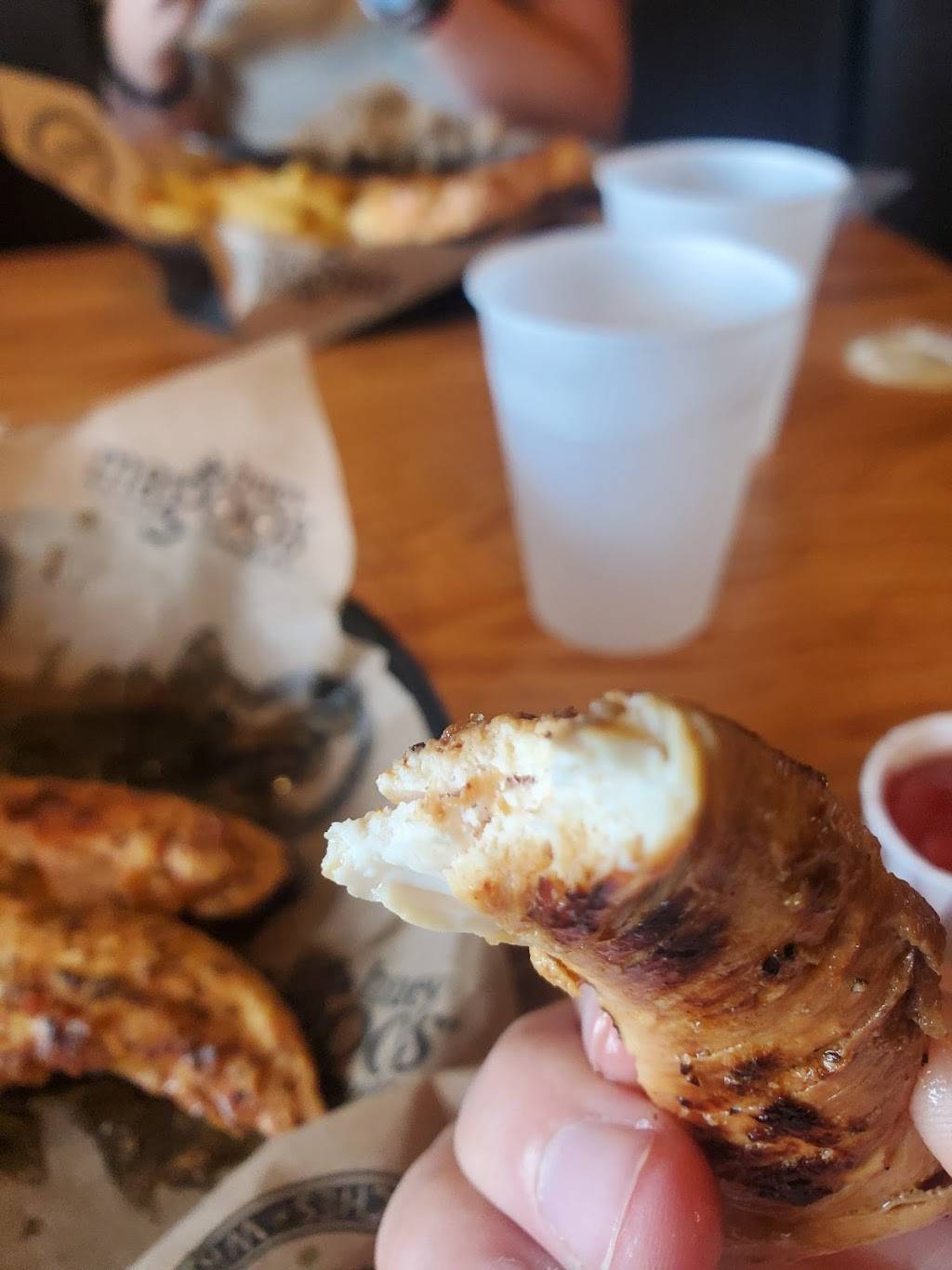 Huey Magoo’s Chicken Tenders - Daytona Beach | restaurant | 1268 Beville Rd, Daytona Beach, FL 32114, USA | 3862389232 OR +1 386-238-9232