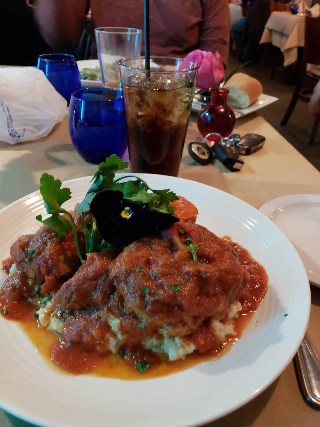 Amici Ristorante | restaurant | 2516 Elmwood Ave, Kenmore, NY 14217, USA | 7168740143 OR +1 716-874-0143