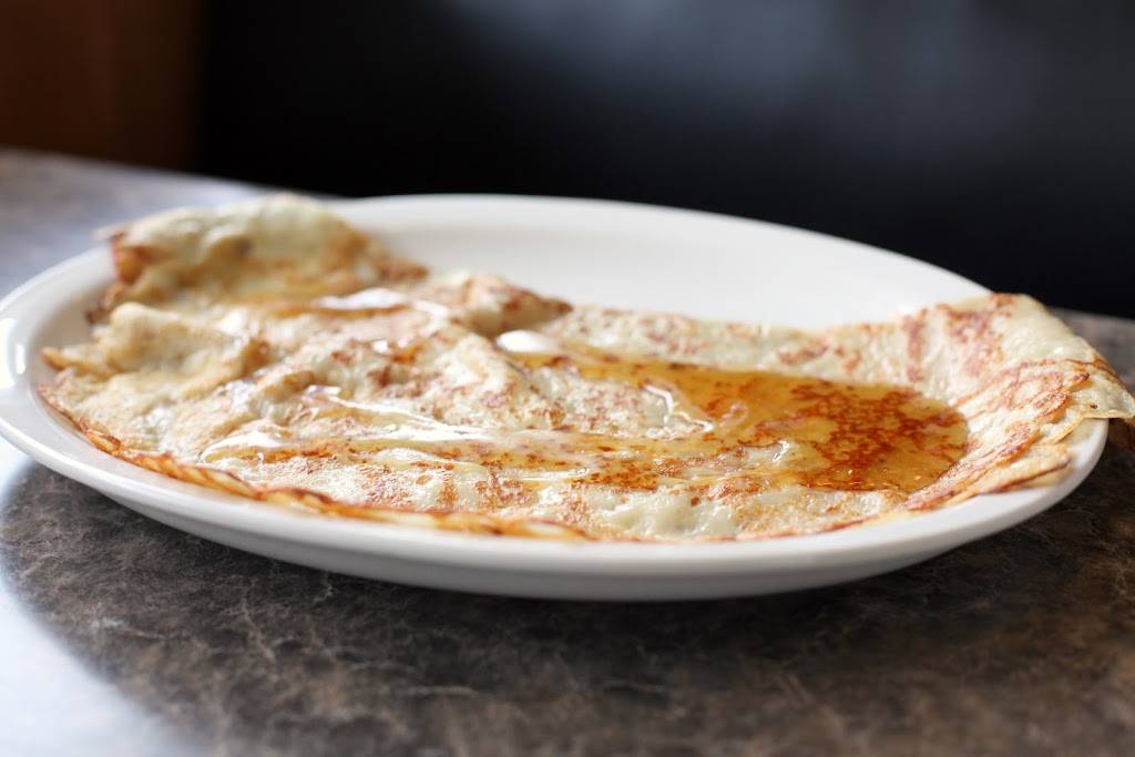 Restaurant Chez Loulou | restaurant | 4783 Rue Laval, Lac-Mégantic, QC G6B 1C8, Canada | 8195830277 OR +1 819-583-0277