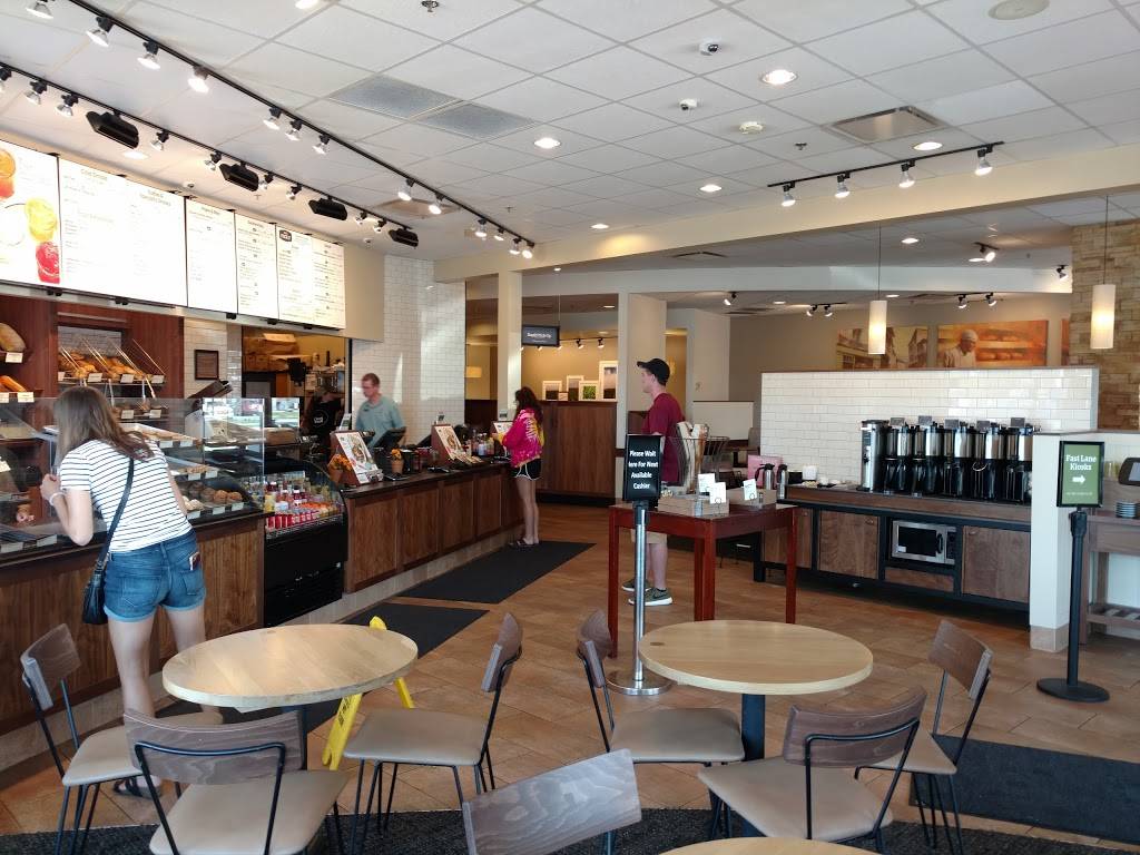 Panera Bread | bakery | 1230 Crossing, Meadow Ln, Onalaska, WI 54650, USA | 6087819801 OR +1 608-781-9801