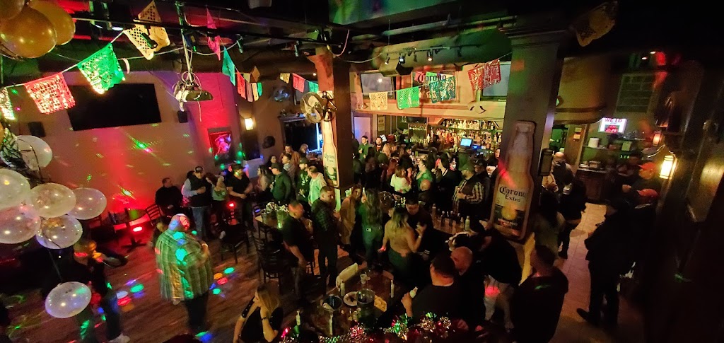 Ds Cantina | restaurant | 100 N L St, Dinuba, CA 93618, USA | 5593155341 OR +1 559-315-5341