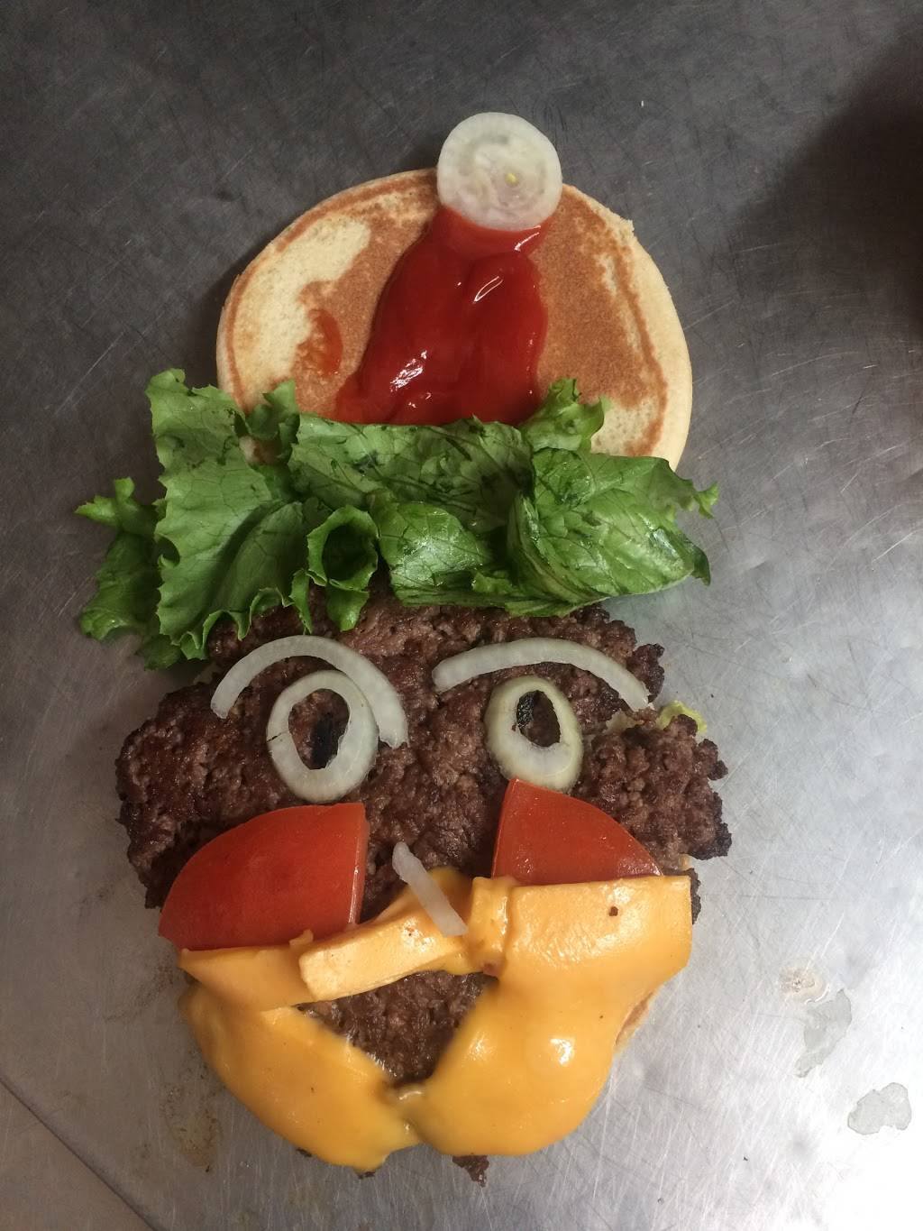 R-B Drive In | restaurant | 201 E Ave A #7452, Hutchinson, KS 67501, USA | 6206629713 OR +1 620-662-9713