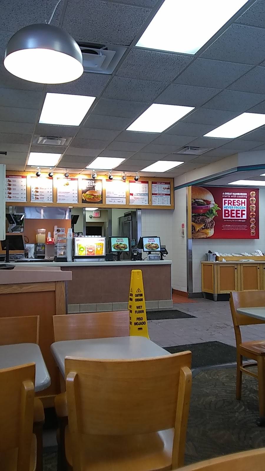 Wendys | restaurant | 613 W. State St, Hastings, MI 49058, USA | 2699488728 OR +1 269-948-8728