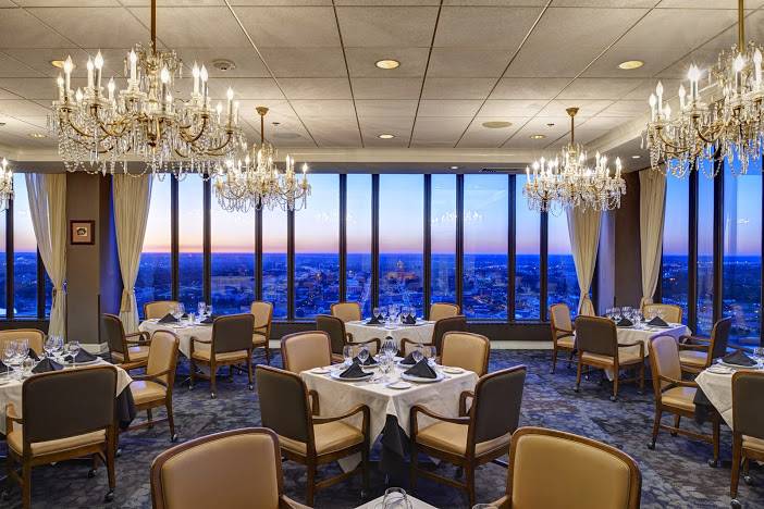 The Des Moines Embassy Club & Embassy Club West | restaurant | 7th & Grand Ave, 34th floor, Des Moines, IA 50309, USA | 5152442582 OR +1 515-244-2582