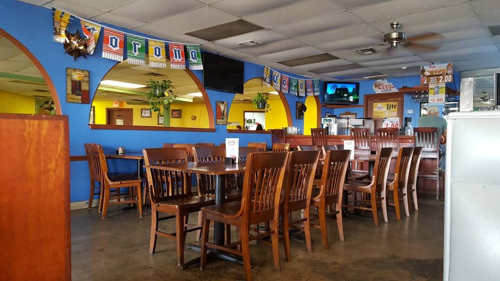 Las Lomas Tex-Mex Cantina | restaurant | 730 W Stassney Ln #130, Austin, TX 78745, USA | 5124289425 OR +1 512-428-9425